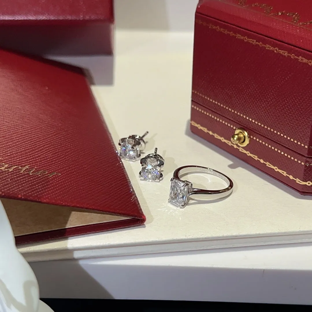 18k platinum 1895 classic single diamond ring JZC40
