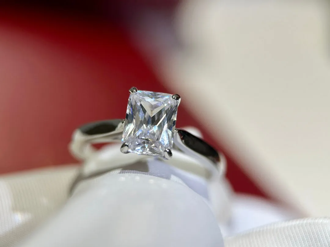 18k platinum 1895 classic single diamond ring JZC40
