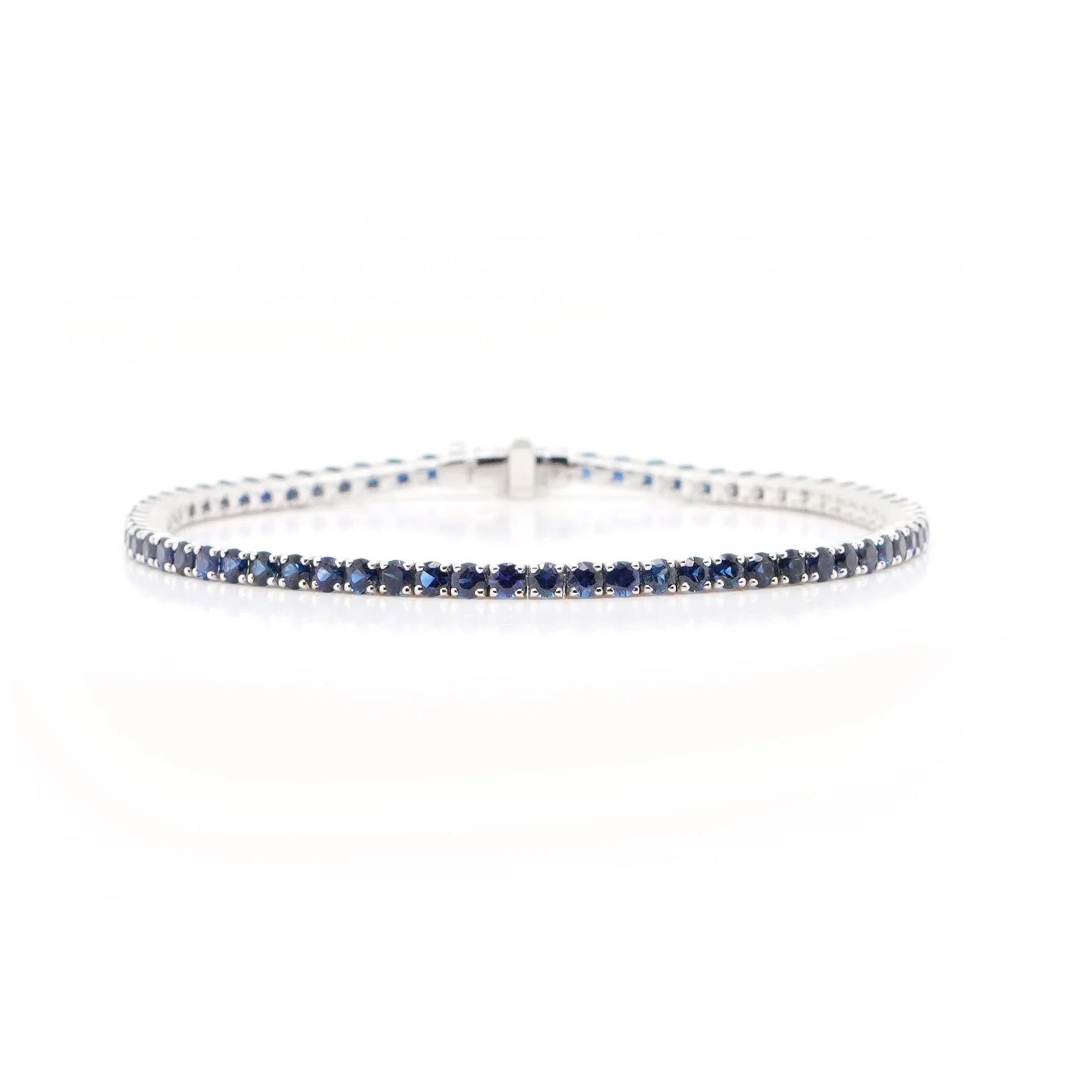 5.25 cts Blue Sapphire Tennis Bracelet