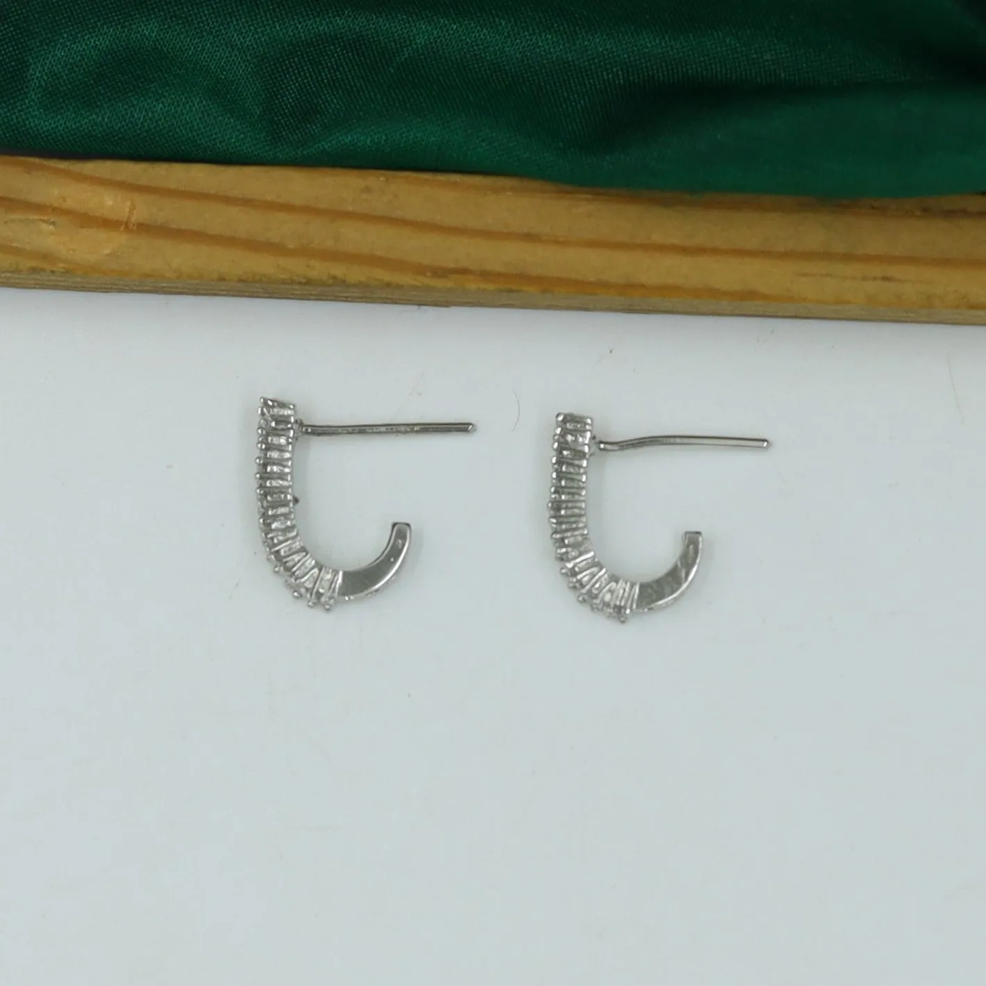 Bali Zircon/AD Earring 8599-08