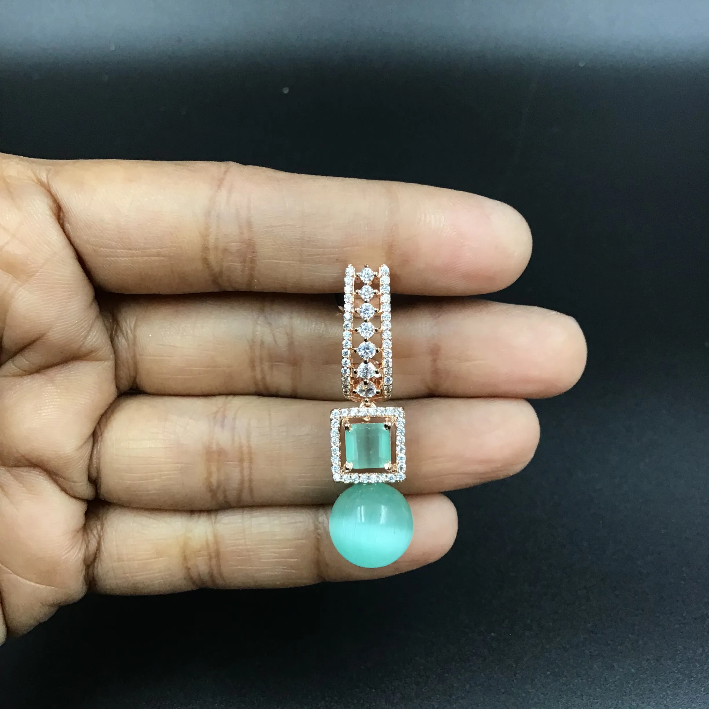 Light Earring Zircon/AD Earring 3357-08