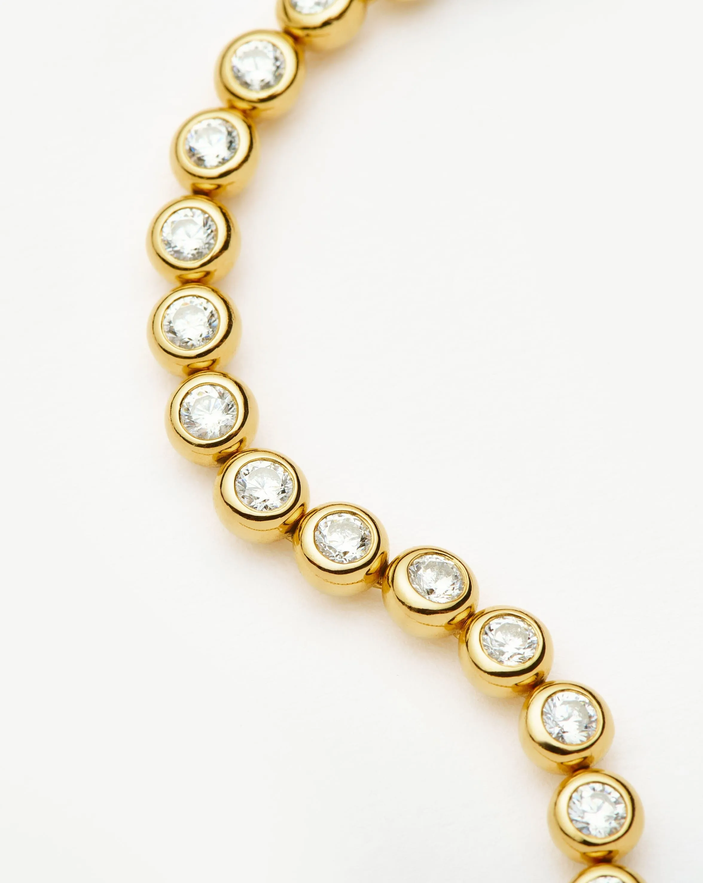 Tennis Round Bracelet in Gold